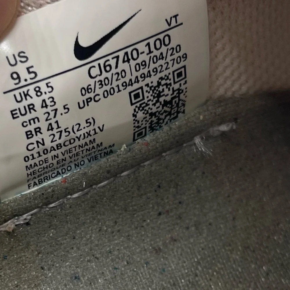 Nike Air Vapormax 2020 Flyknit Summit White CJ6740-100 Men’s Shoes Size 9.5 - Picture 8 of 9